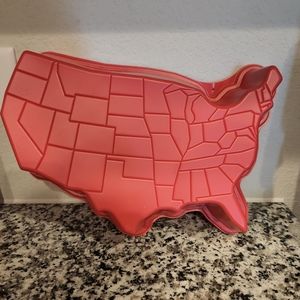Red gelatin USA mold